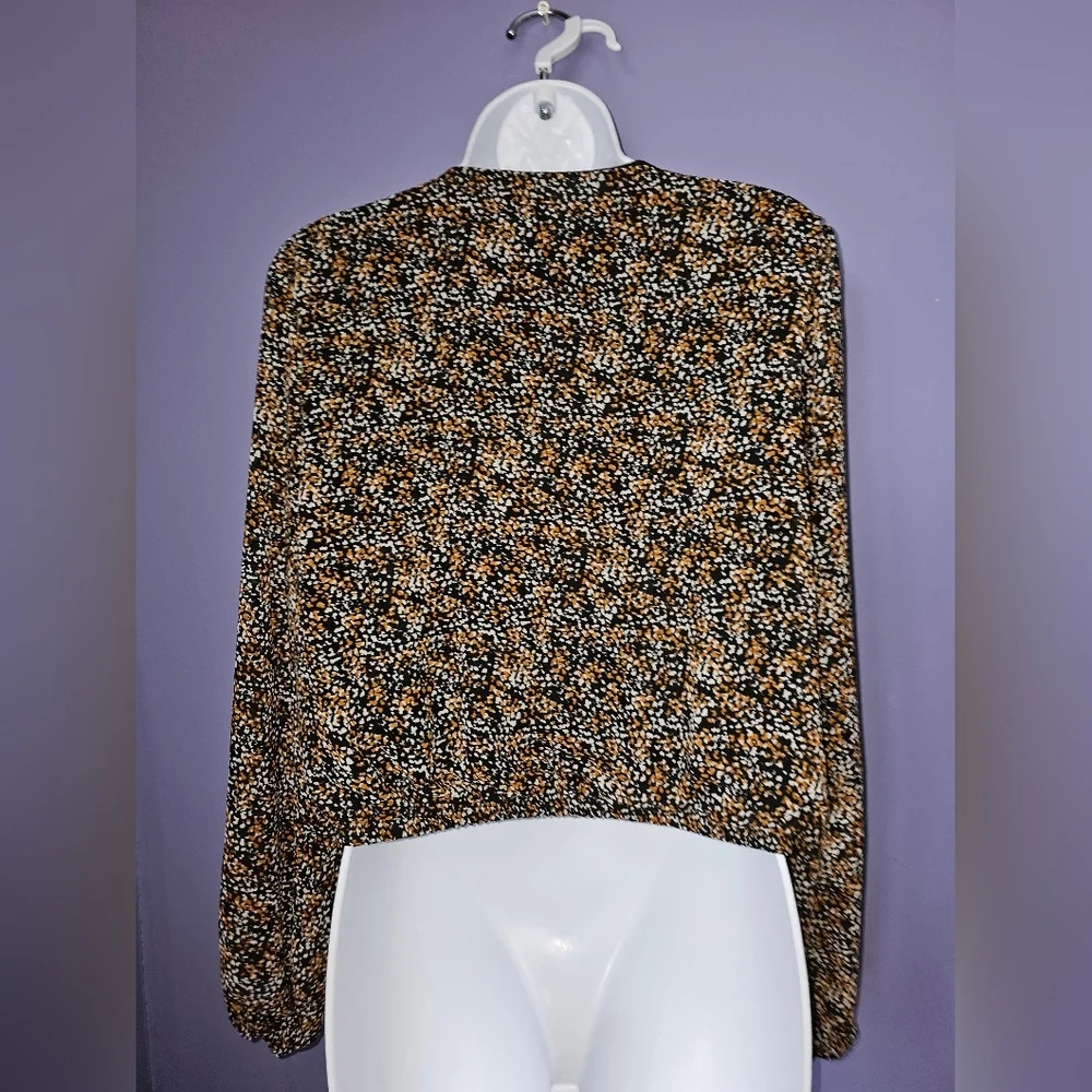 Wrap design blouse colorful - Picture 4 of 5